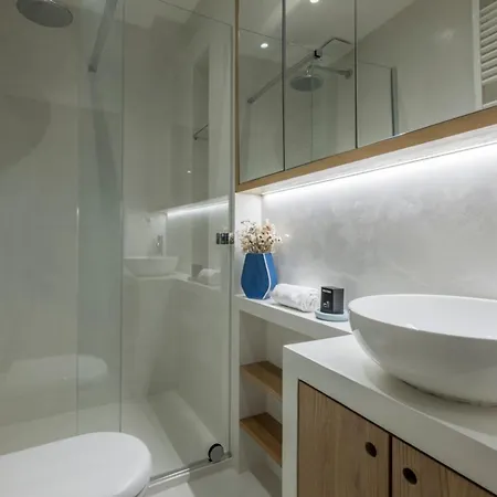 Spacious Flat In The Centre Of アパート シャモニー